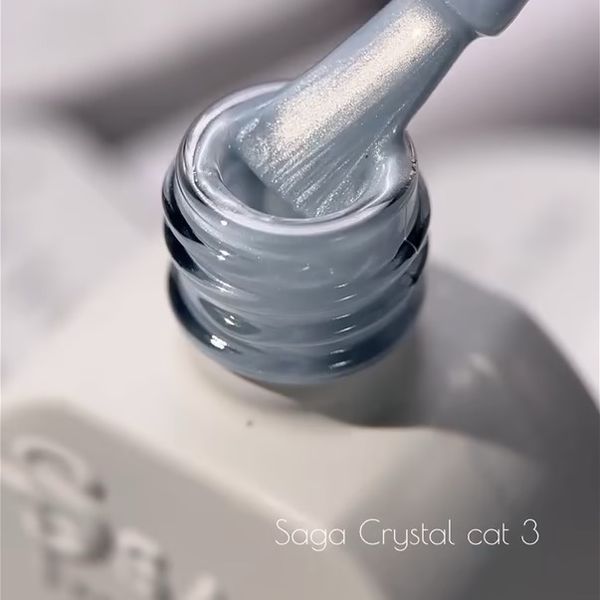 SAGA гель лак кошачий глаз Crystal Cat №3 серо голубой светоотражающий 10 мл SAGA гель лак котяче око Crystal Cat №3 сіро голубий світловідбиваючий 10 мл фото