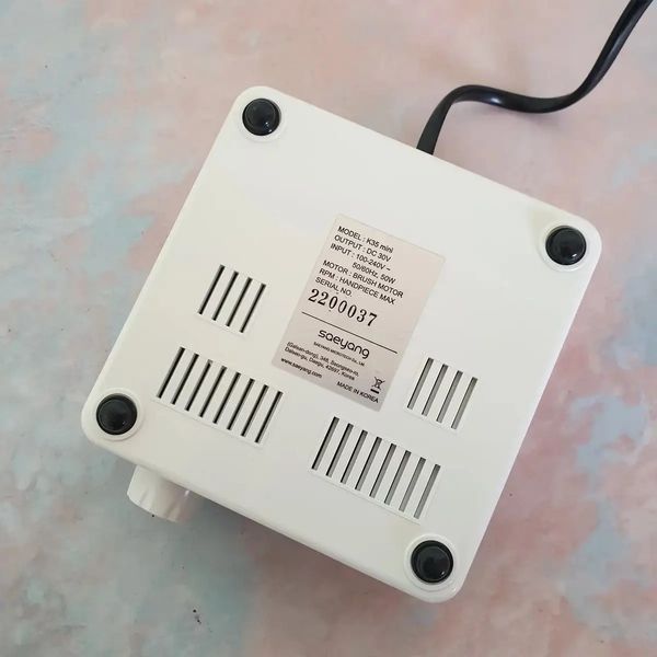 Фрезер Saeyang Marathon K-35 mini New/H37L1 (110-220 V) (Официальный, оригинал) Фрезер для манікюру та педикюру Saeyang Marathon K-35 mini New/H37L1 (Офіційний, оригінал)  фото