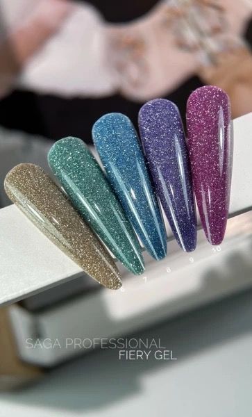Гель-лак світловідбивний Saga Fiery Gel №07, 10 мл Гель-лак світловідбивний Saga Fiery Gel №07, 10 мл фото