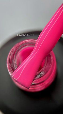 Рідкий гель Saga Professional Liquid Gel 34 насичений рожевий 15 мл Рідкий гель Saga Professional Liquid Gel 34 насичений рожевий 15 мл фото