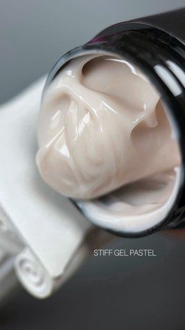 SAGA professional STIFF Gel гель-желе Pastel (холодний беж) 15 ml SAGA professional STIFF Gel гель-желе Pastel (холодний беж) 15 ml фото
