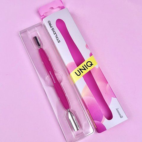 ПУШЕР ДЛЯ МАНІКЮРУ STALEKS PRO UNIQ 10 TYPE 1 ІЗ СИЛІКОНОВОЮ РУЧКОЮ фото