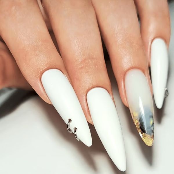 SAGA professional  Белый Топ без липкого слоя цветной WHITE, 10 мл SAGA professional  Білий Топ без липкого шару кольоровий WHITE, 10 мл фото