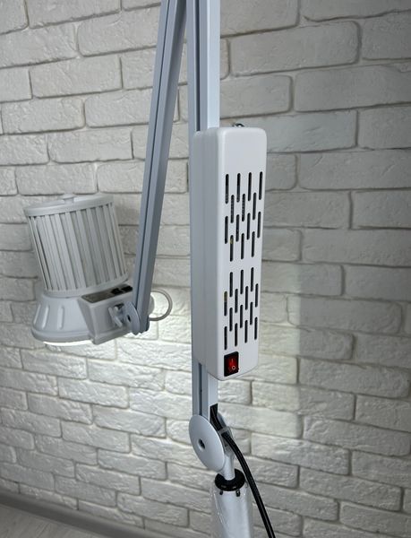 Вытяжка для педикюра с фильтром Dustwell Air Dust 50W Витяжка для педикюру з фільтром Dustwell Air Dust 50W фото