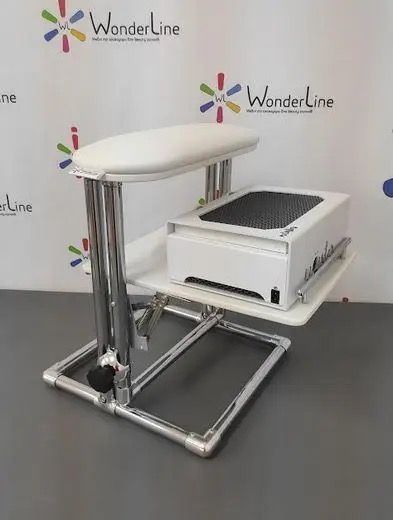 Педикюрна підставка-підніжка WonderLine для педикюру з регулюванням та полицею для витяжки Tertio-5, біла  Педикюрна підставка-підніжка WonderLine для педикюру з регулюванням та полицею для витяжки Tertio-5, біла  фото