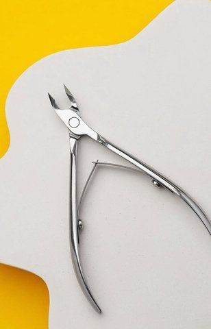 Професійні кусачки для шкіри EXPERT 81 6 мм Професійні кусачки для шкіри EXPERT 81 6 мм фото