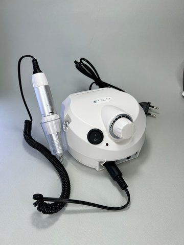 Фрезер для манікюру BUCOS Nail Drill ZS-601 PRO WHITE на 45 Вт і 35 000 об. (+6 фрез у подарунок) Фрезер для манікюру BUCOS Nail Drill ZS-601 PRO WHITE на 45 Вт і 35 000 об. (+6 фрез у подарунок) фото