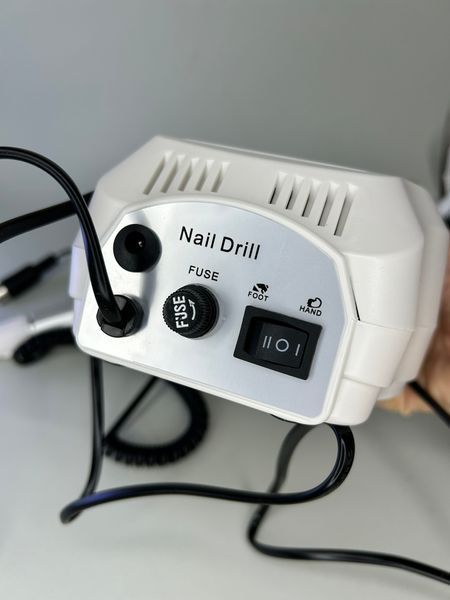 Фрезер для манікюру BUCOS Nail Drill ZS-601 PRO WHITE на 45 Вт і 35 000 об. (+6 фрез у подарунок) Фрезер для манікюру BUCOS Nail Drill ZS-601 PRO WHITE на 45 Вт і 35 000 об. (+6 фрез у подарунок) фото