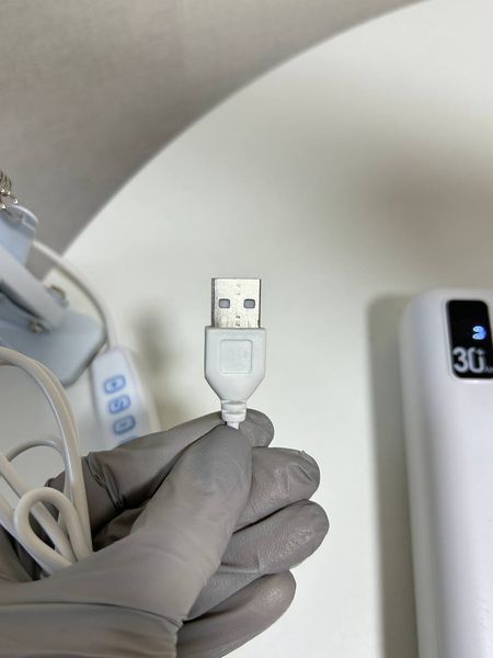Настільна LED лампа працює від USB, біла (white) Настільна LED лампа працює від USB, біла (white) фото
