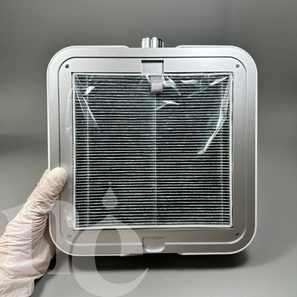 Витяжка MUSSON X3 SILVER з вугільним НЕРА-фільтром 72W для манікюру та педикюру Витяжка MUSSON X3 SILVER з вугільним НЕРА-фільтром 72W для манікюру та педикюру фото