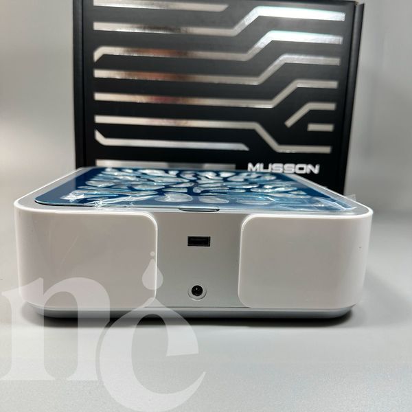 Витяжка MUSSON X3 SILVER з вугільним НЕРА-фільтром 72W для манікюру та педикюру Витяжка MUSSON X3 SILVER з вугільним НЕРА-фільтром 72W для манікюру та педикюру фото
