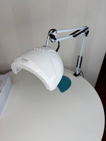 UV/LED-лампа для педикюру на штативі SUNUV 1 (ОРИГІНАЛ), 48 Вт, Біла  UV/LED-лампа для педикюру на штативі SUNUV 1 (ОРИГІНАЛ), 48 Вт, Біла  фото