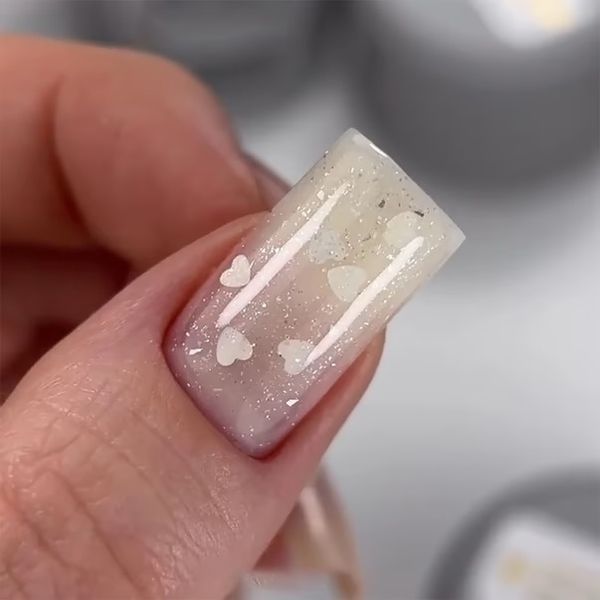 Гель для наращивания SAGA Professional Builder Gel Heart желтый №07 15 мл Гель для нарощування SAGA Professional Builder Gel Heart жовтий №07 15 мл фото